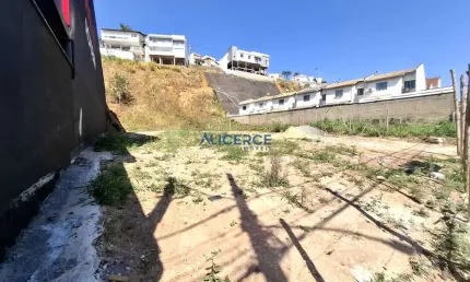 Terreno plano na av. principal com 825m² - marilandia