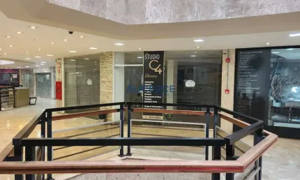 Ponto comercial para alugar na Rua Marechal Deodoro, Centro, Juiz de Fora
