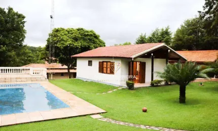 Chácara com 7 dormitórios à venda, 6000 m² por R$ 1.950.000,00 - Condomínio Colinas do Mosteiro de Itaici - Indaiatuba/SP