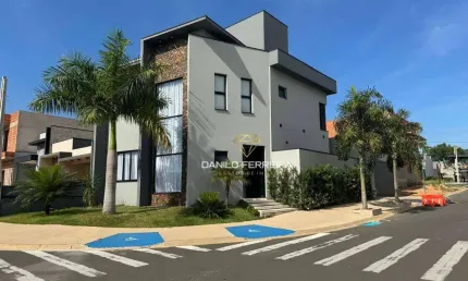 Casa com 2 dormitórios à venda, 213 m² por R$ 1.090.000,00 - Condomínio Parque Imperial - Salto/SP
