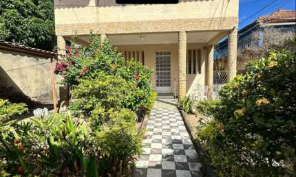 Oportunidade! Residência ou investimento área 990m² de terreno
