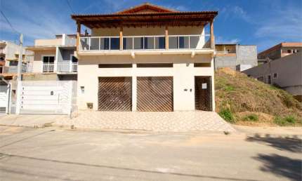 Casa com 3 quartos à venda na Das Flores, Reneville, Mairinque