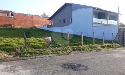 Terreno à venda na Leão Benassi, Bairro do Cambará, São Roque
