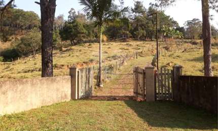 Sítio com 3 quartos à venda em Bairro Do Cambará - SP