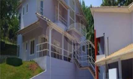 Condomínio com 4 quartos à venda ou para locação em Vila Santo Antônio - SP