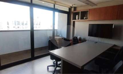 Sala comercial para alugar na Avenida Santo Antônio, Centro, Osasco
