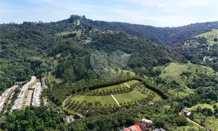 Terreno à venda na Estrada da Serrinha, Bairro do Cambará, São Roque
