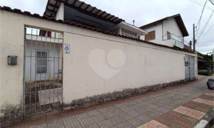 Casa com 3 quartos à venda na Antonino Dias Bastos, Centro, São Roque