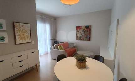 Apartamento com 2 quartos para locação em Vila Santa Isabel - SP