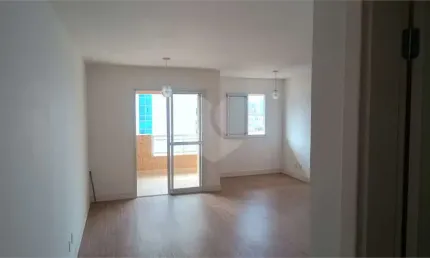 Apartamento com 2 quartos para locação em Centro - SP