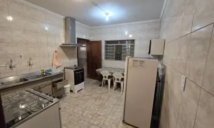 Casa para Venda em Campinas, Jardim García, 3 dormitórios, 1 suíte, 2 banheiros, 4 vagas