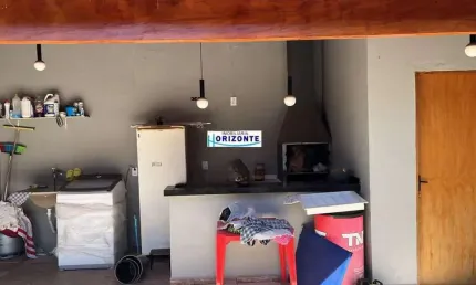 Casa para Venda em Campinas, Dic VI (Conjunto Habitacional Santo Dias Silva), 2 dormitórios, 1 banheiro, 1 vaga