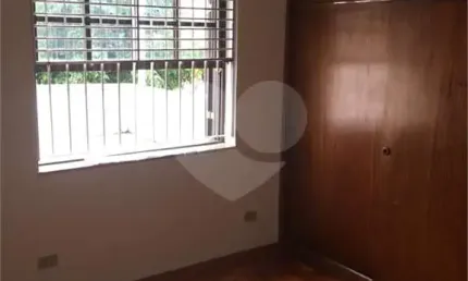Casa com 2 quartos à venda em Jardim Triângulo - SP
