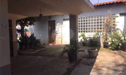Casa com 6 quartos à venda em Jardim Maria Rosa - SP