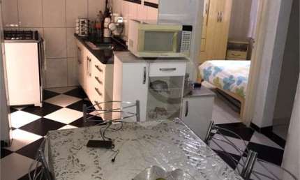Casa térrea com 3 quartos à venda em Jardim João Xxiii - SP