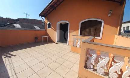 Casa com 3 quartos para locação em Jardim Das Palmas - SP