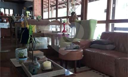 Condomínio com 3 quartos à venda em Jardim Dos Ipês - SP