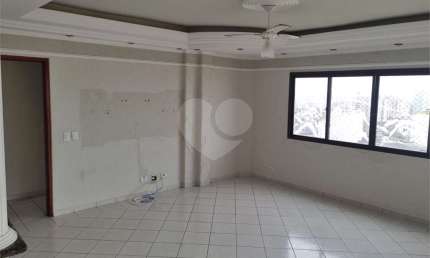 Apartamento com 3 quartos à venda na Primeiro De Maio, Vila Mirim, Praia Grande