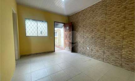 Casa com 2 quartos à venda na Maria Callas, Campo Limpo, São Paulo