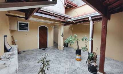 Casa com 3 quartos à venda em Jardim Ana Estela - SP