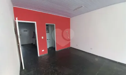 Sala comercial para alugar na João Batista De Oliveira, Centro, Taboão da Serra