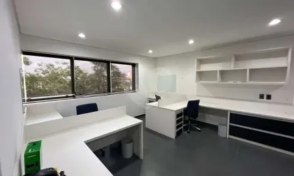 Salas à venda ou para locação em Paisagem Renoir - SP