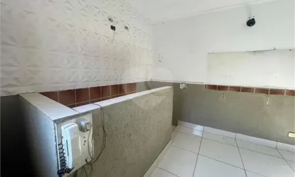 Salão Comercial para locação em Jardim Das Flores - SP