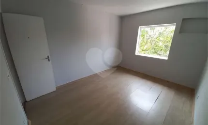 Sobrado com 2 quartos para locação em Jardim Da Glória - SP