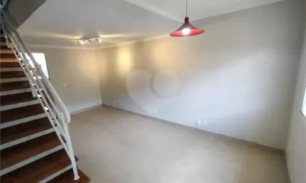 Condomínio com 2 quartos à venda em Jardim Guerreiro - SP