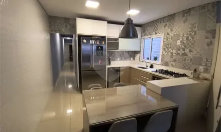 Sobrado com 3 quartos à venda em Jardim Leônidas Moreira - SP