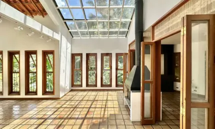 Condomínio com 3 quartos à venda ou para locação em Condomínio Iolanda - SP