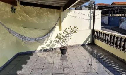 Sobrado com 3 quartos à venda em Jardim Guayana - SP