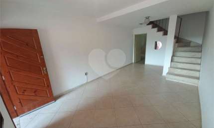 Sobrado com 3 quartos à venda ou para locação em Jardim Catanduva - SP