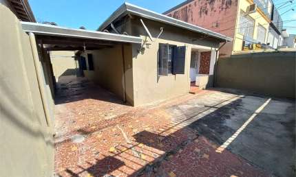 Condomínio com 3 quartos para locação em Jardim Jamaica - SP