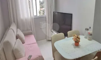 Apartamento com 2 quartos à venda ou para locação em Parque Esmeralda - SP