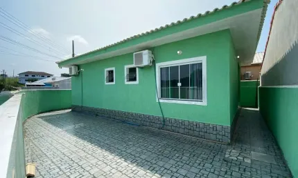 CASA COM 2QTS NO CISNE BRANCO EM S&#195;O PEDRO DA ALDEIA