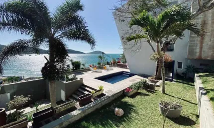 Espetacular casa de alto padrão premiada internacionalmente