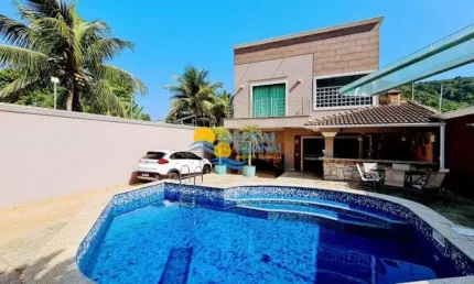 Casa com 5 dormitórios à venda, 474 m² por R$ 2.650.000,00 - Jardim Guaiuba - Guarujá/SP
