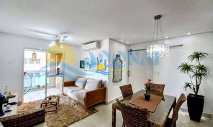 Apartamento com 3 dormitórios à venda, 98 m² por R$ 900.000,00 - Jardim Astúrias - Guarujá/SP
