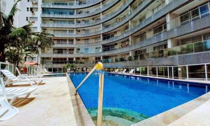 Cobertura com 3 dormitórios à venda, 412 m² por R$ 2.000.000,00 - Pitangueiras - Guarujá/SP