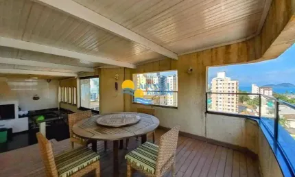 Cobertura com 2 dormitórios à venda, 150 m² por R$ 700.000,00 - Praia do Tombo - Guarujá/SP