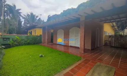 Casa em condomínio fechado com 3 quartos à venda na Estrada Bertioga, --, Balneario Praia do Perequê, Guarujá