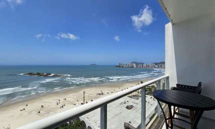 Apartamento com 3 dormitórios à venda, 200 m² por R$ 2.000.000,00 - Pitangueiras - Guarujá/SP