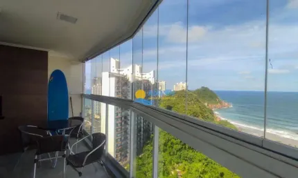 Apartamento à venda na praia do tombo, 3 dormitórios, 2 vagas.