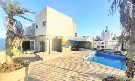 Cobertura com 3 dormitórios à venda, 200 m² por R$ 1.800.000,00 - Pitangueiras - Guarujá/SP