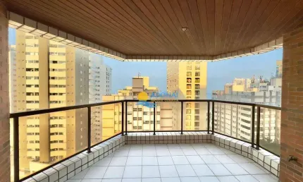 Apartamento à venda na praia das astúrias, 3 quartos, 2 vagas.