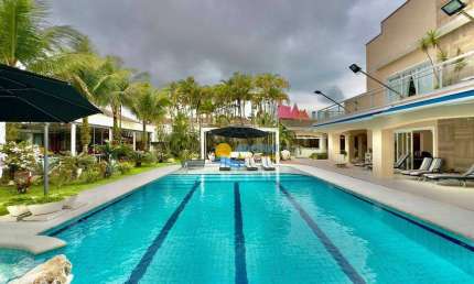 Apartamento à venda no Jardim Acapulco, 5 Suítes, 6 Vagas.