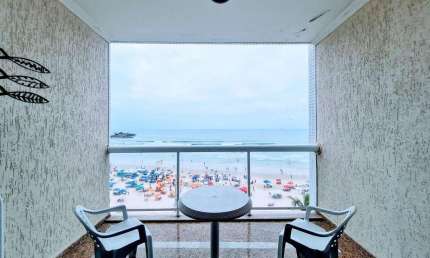 Apartamento com 3 dormitórios à venda, 200 m² por R$ 1.600.000,00 - Pitangueiras - Guarujá/SP