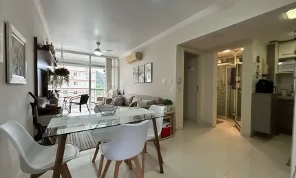 Apartamento com 1 dormitório à venda, 50 m² por R$ 370.000,00 - Pitangueiras - Guarujá/SP
