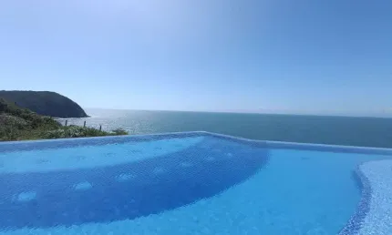 Apartamento com 2 dormitórios à venda, 85 m² por R$ 735.000,00 - Enseada - Guarujá/SP